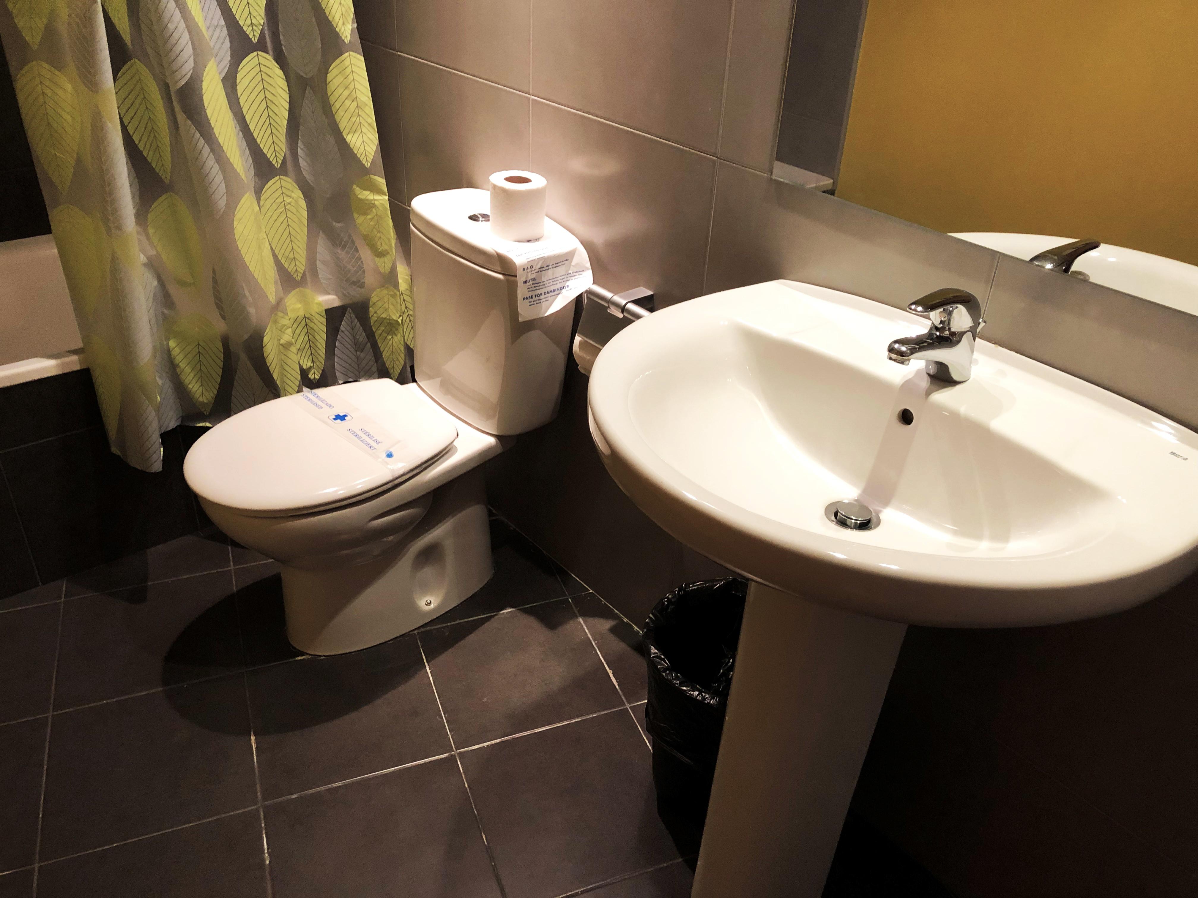 Apartamentos La Solana 3000 ปาสเดลากาซา ภายนอก รูปภาพ